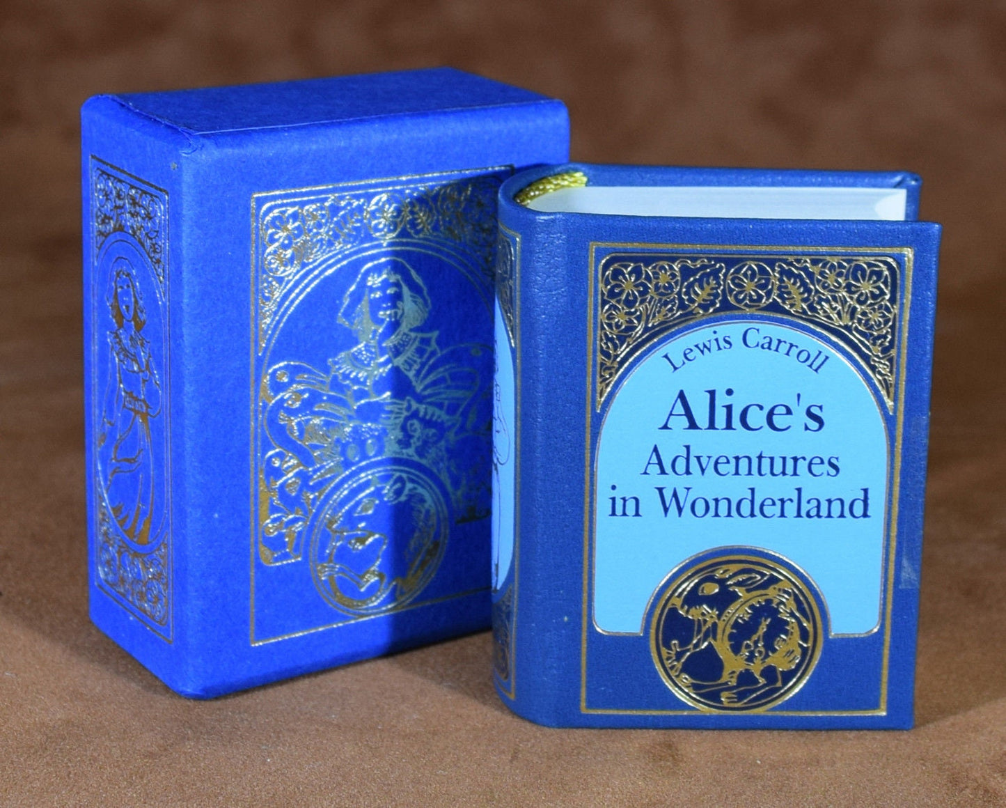 Alice's Adventures in Wonderland by Lewis Carroll Miniature Book