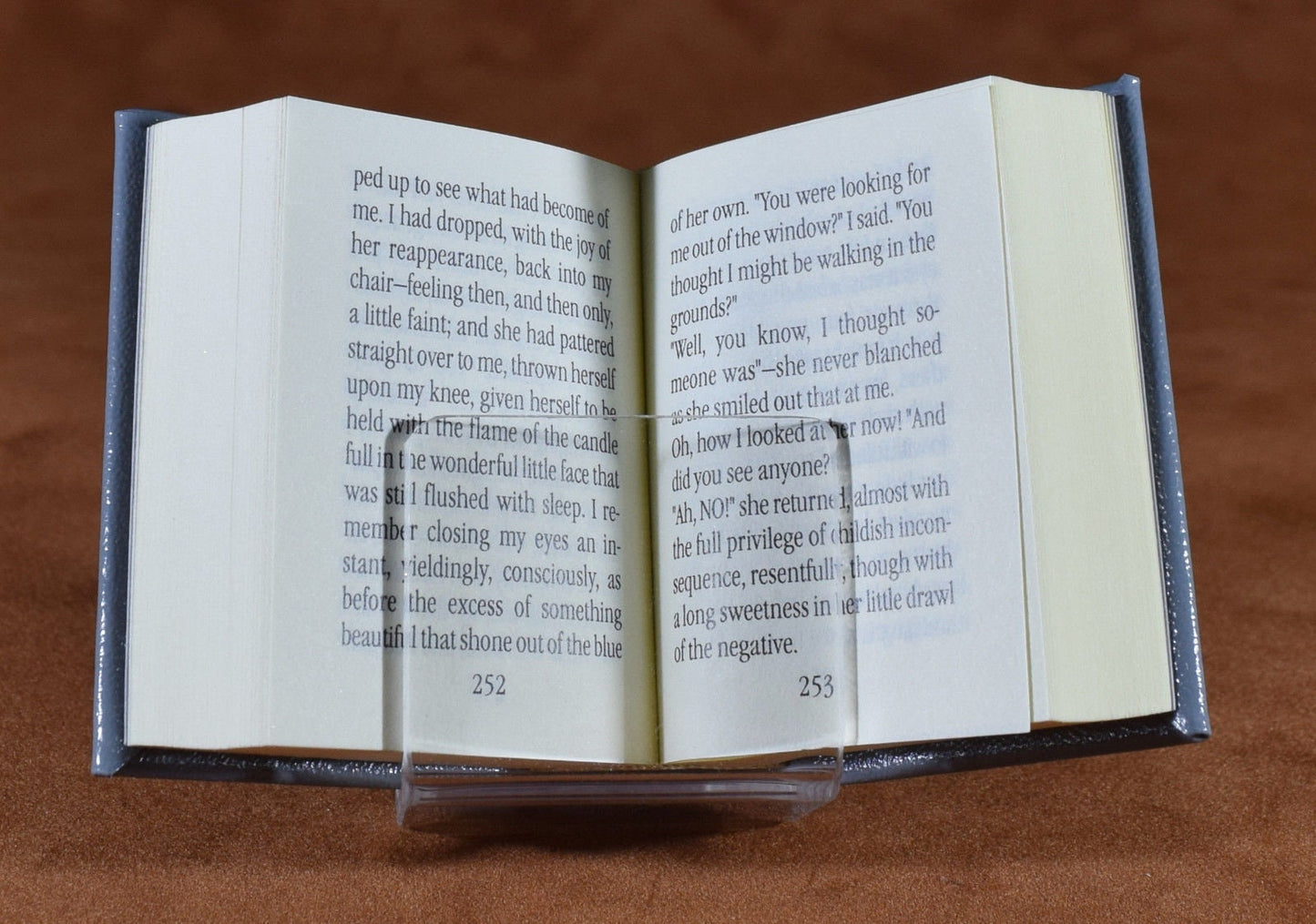 Henry James Turn of the Screw Miniature Book