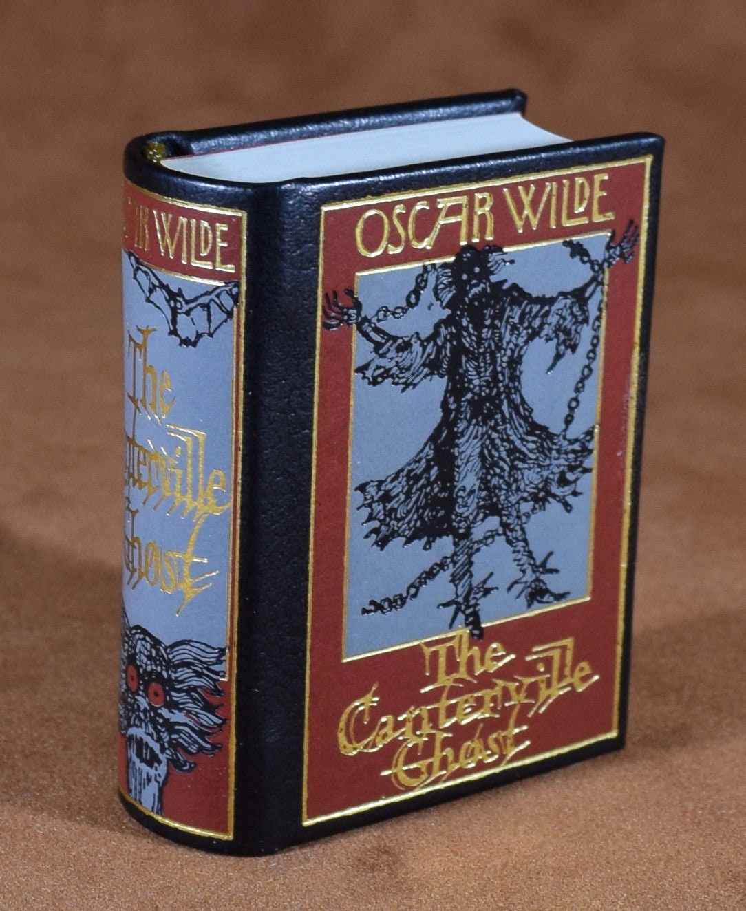 The Canterville Ghost by Oscar Wilde Miniature Book