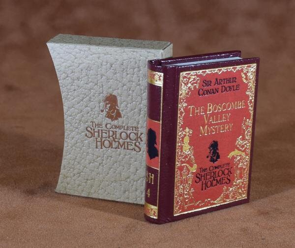Sherlock Holmes Vol. 4 The Boscombe Valley Mystery by Sir Arthur Conan Doyle Miniature Book