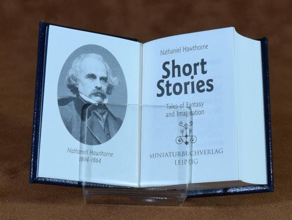 Nathaniel Hawthorne Short Stories Miniature Book