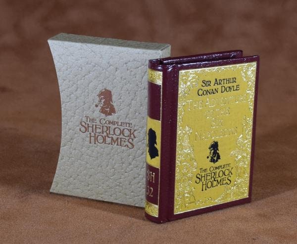 Sherlock Holmes Vol. 32 The Adventure of The Six Napoleons Miniature Book