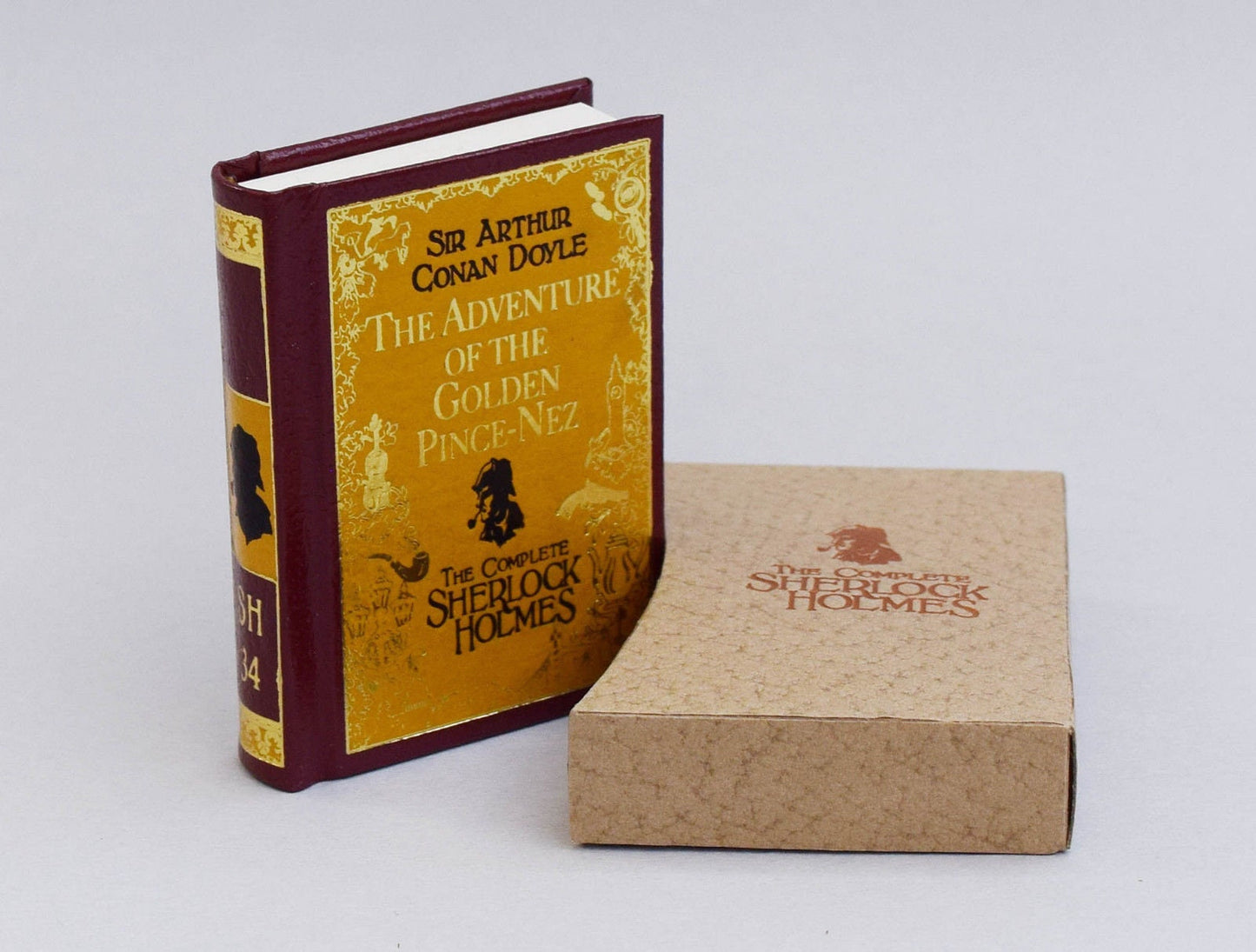 Sherlock Holmes Vol. 34 The Adventure of the Golden Pince-Nez Miniature Book