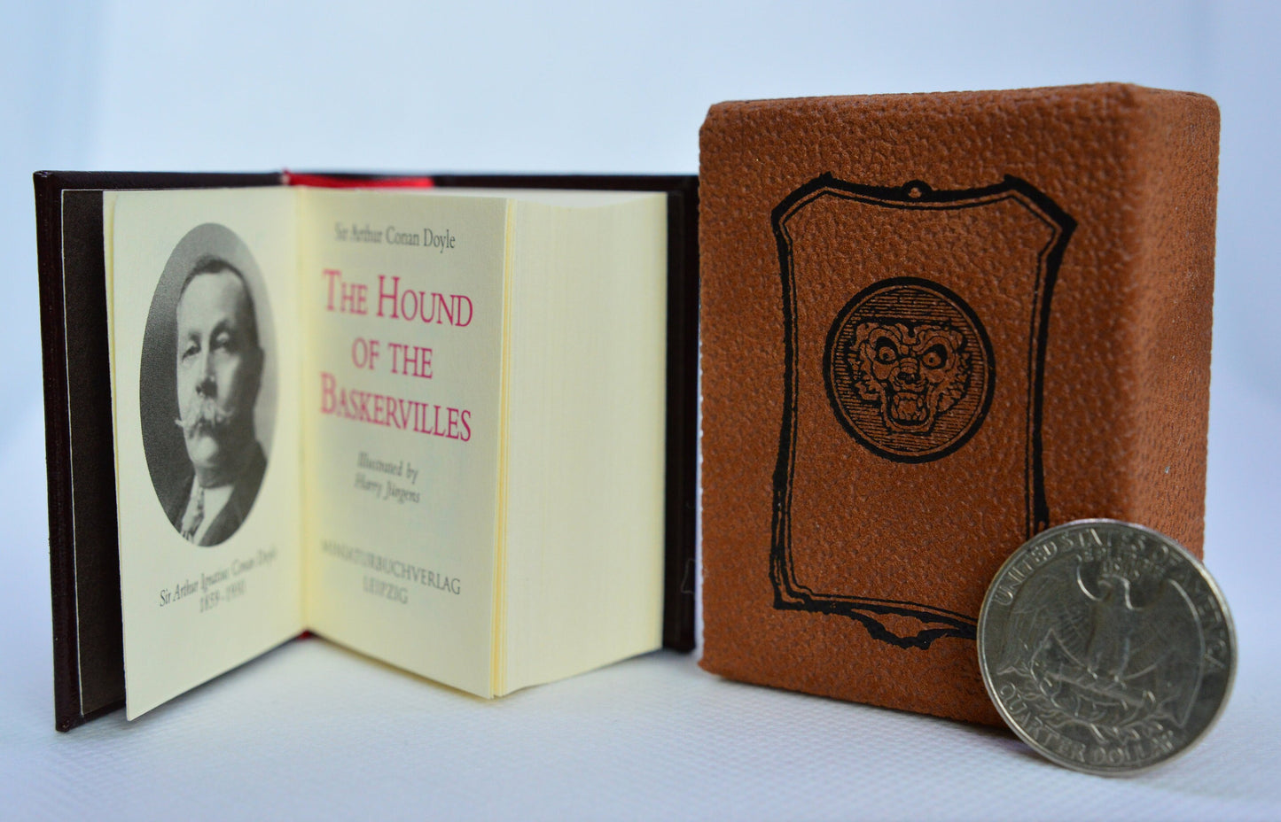 Sherlock Holmes The Hound of The Baskervilles Special 2007 Edition by Sir Arthur Conan Doyle Miniature Book