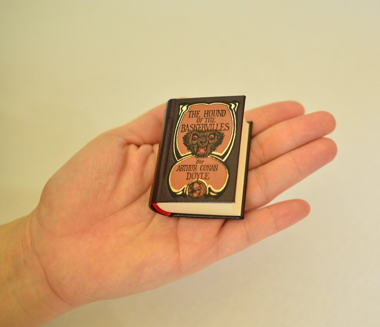 Sherlock Holmes The Hound of The Baskervilles Special 2007 Edition by Sir Arthur Conan Doyle Miniature Book