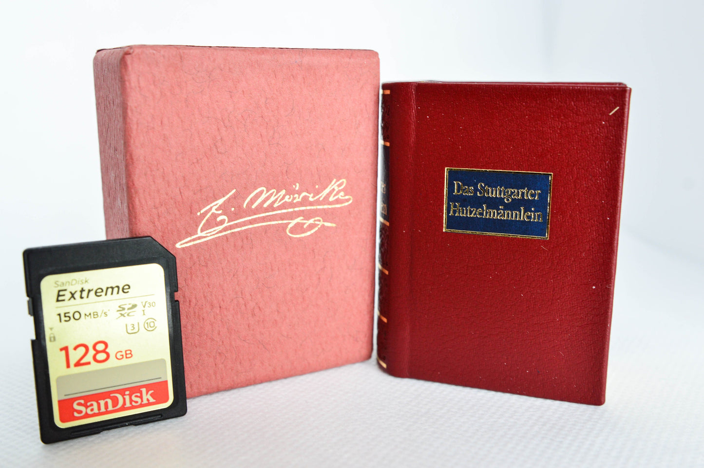Das Stuttgarter Hutzelmännlein by Eduard Mörike Miniature Book German text