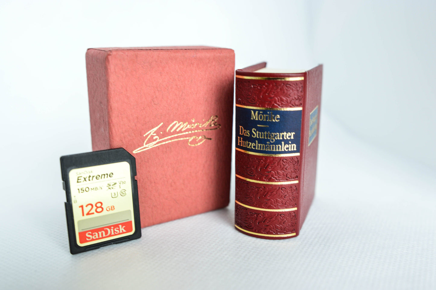 Das Stuttgarter Hutzelmännlein by Eduard Mörike Miniature Book German text