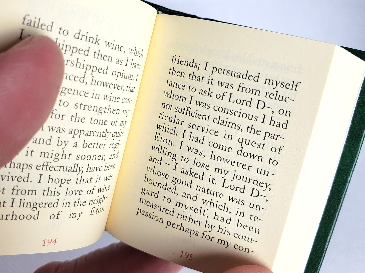 Confessions of an English Opium Eater by Thomas de Quincey Miniature Book English text