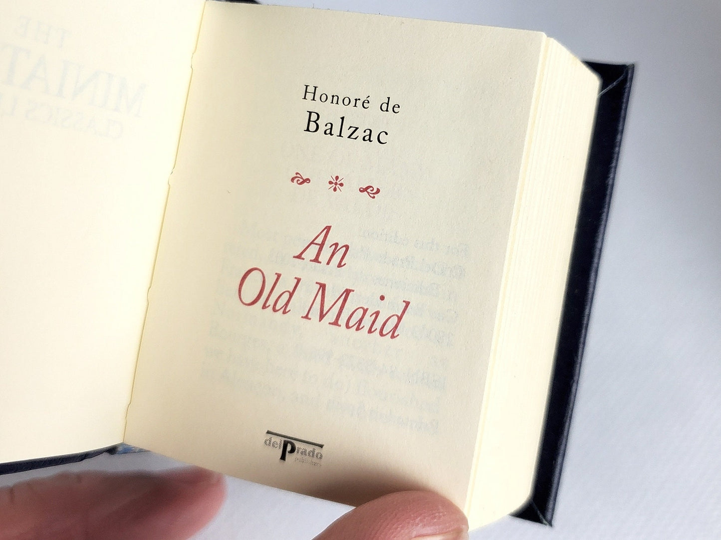 An Old Maid by Honore De Balzar Miniature Book English Text