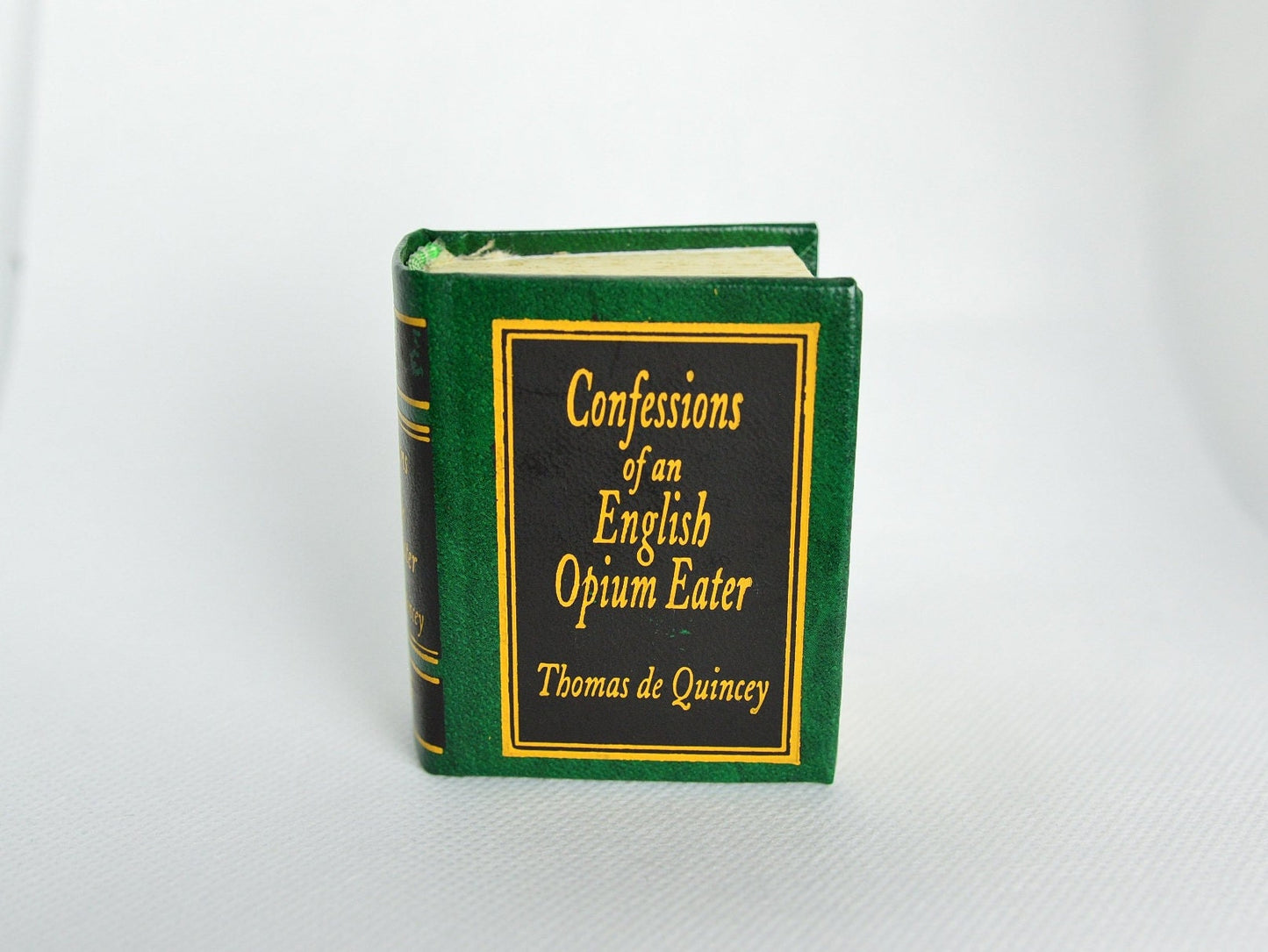 Confessions of an English Opium Eater by Thomas de Quincey Miniature Book English text