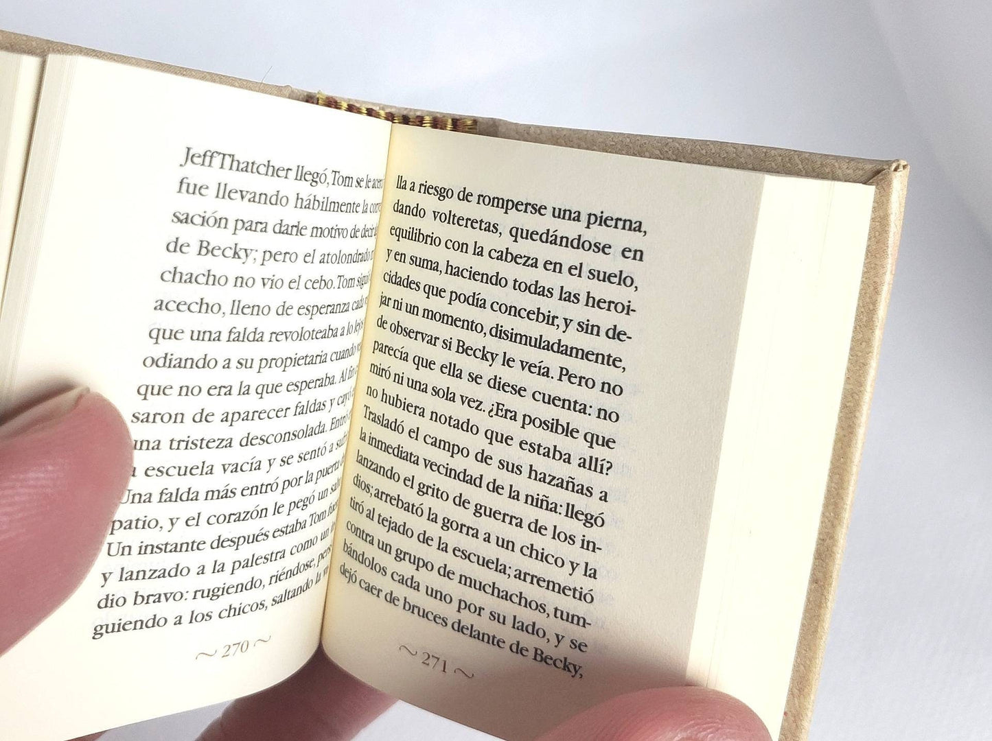 Las Aventuras De Tom Sawyer by Mark Twain Spanish Language Miniature Book (The Adventures of Tom Sawyer)