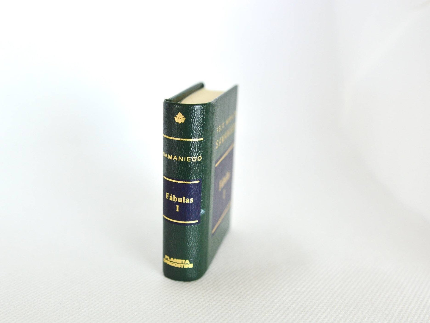 Fábulas I (Fables) by Félix María De Samaniego Spanish Language Miniature Book
