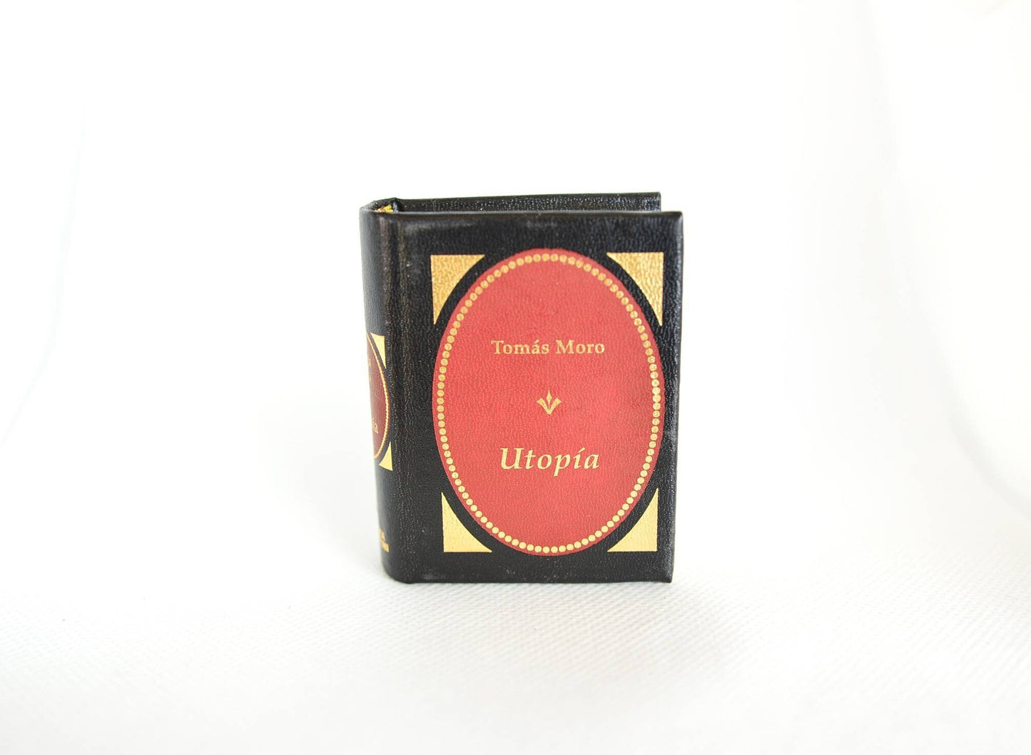 Utopía by Tomás Moro (Thomas More) Spanish Language Miniature Book