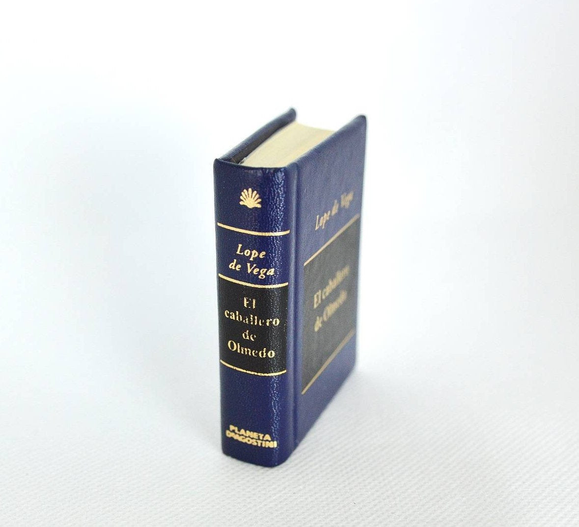 El Caballero de Olmedo (The Knight From Olmedo) by Lope De Vega Spanish Language Miniature Book
