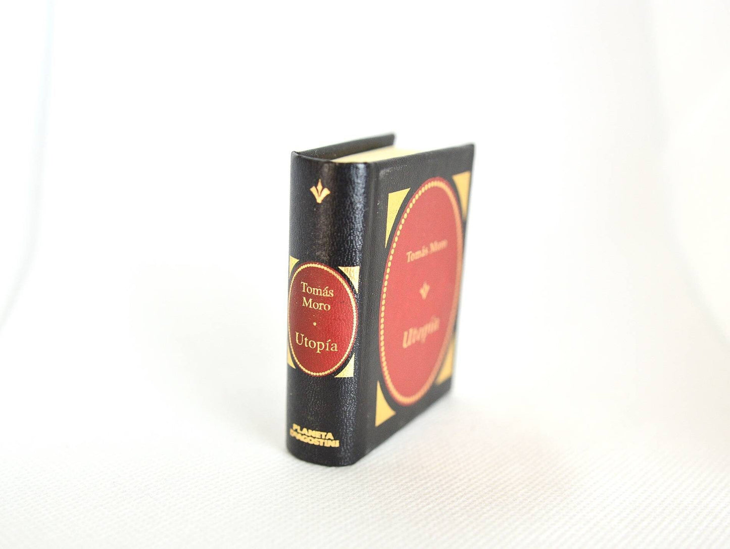 Utopía by Tomás Moro (Thomas More) Spanish Language Miniature Book