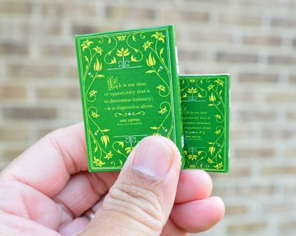 Sense and Sensibility by Jane Austen A Collection of Quotes & Sayings Miniature Book Paperback