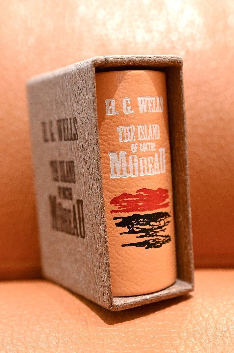 The Island Of Doctor Moreau by H.G. Wells Miniature Book