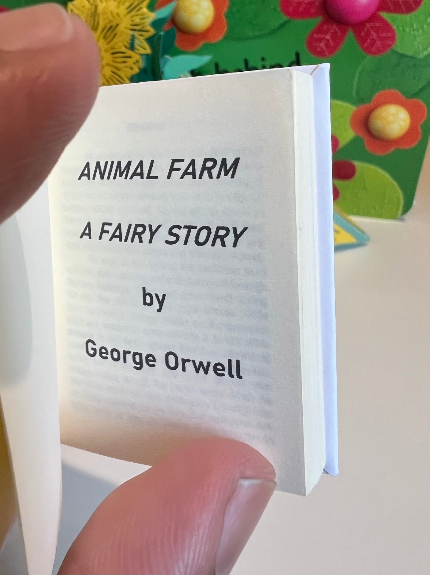 Animal Farm by George Orwell Miniature Book