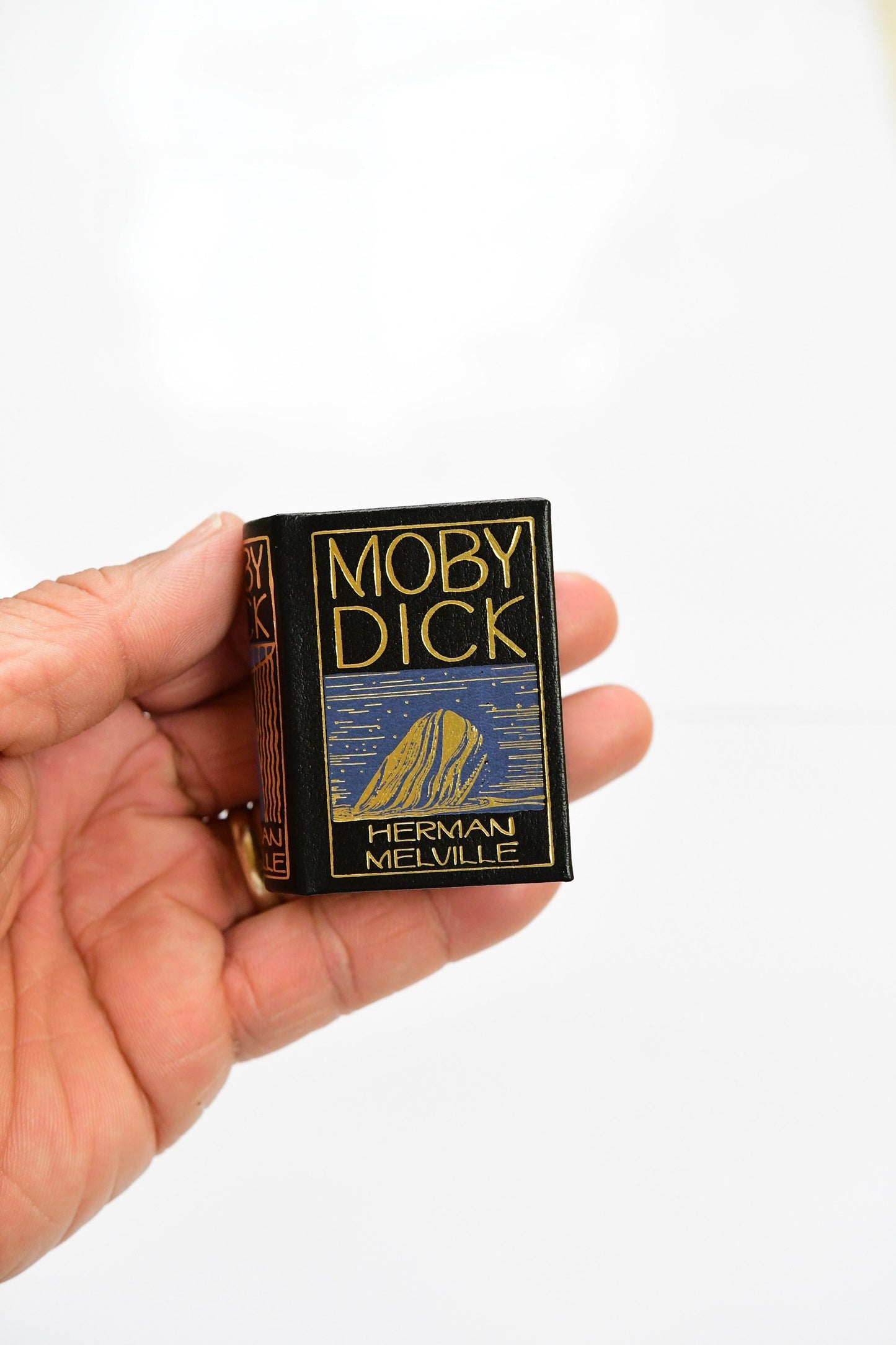 Moby Dick by Herman Melville 4 Volume Miniature Book Set