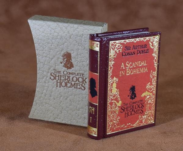 Sherlock Holmes Vol. 1 A Scandal in Bohemia Sir Arthur Conan Doyle Miniature Book