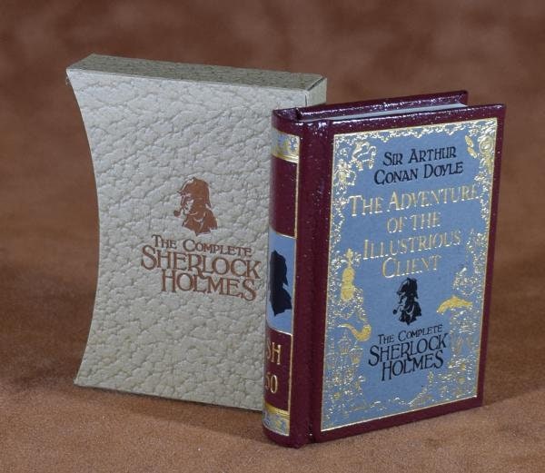 Sherlock Holmes Vol. 50 The Adventure of the Illustrious Client Miniature Book