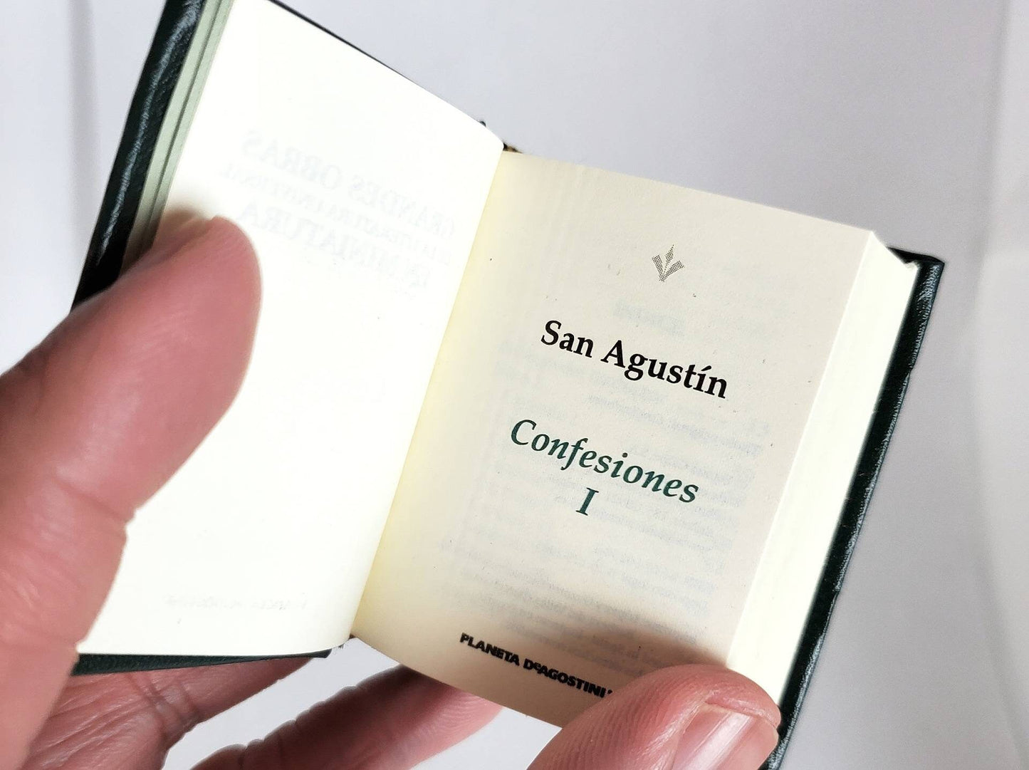 Confesiones I by San Agustin Spanish Language Miniature Book