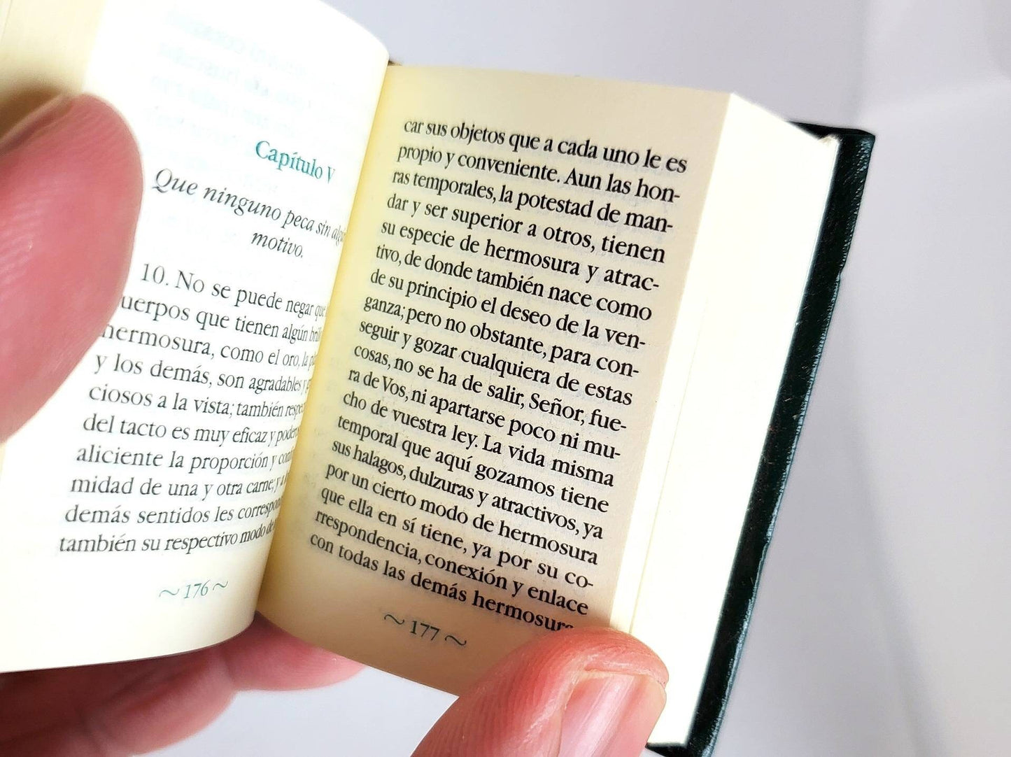 Confesiones I by San Agustin Spanish Language Miniature Book